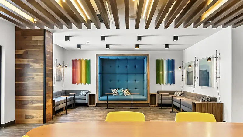 The meeting lounge at The Link Evanston