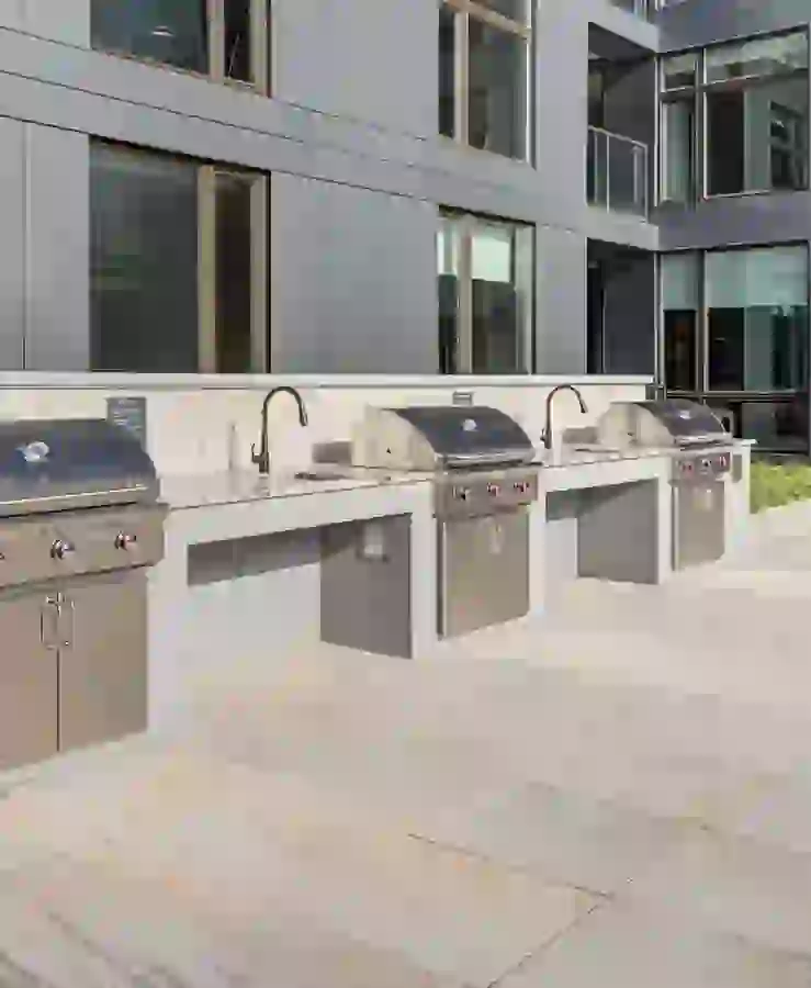 Outdoor commercial grade grills