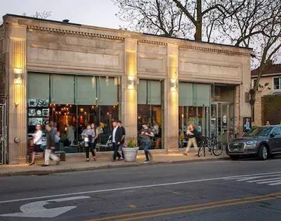 People entering a show at SPACE